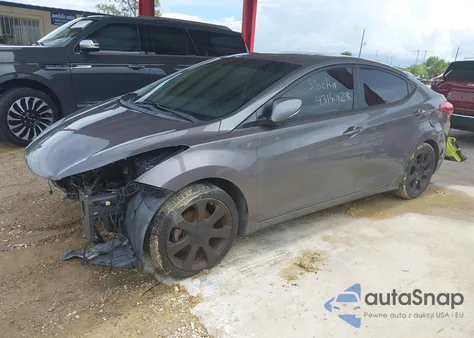 2013 Hyundai Elantra Limited from USA, damaged, VIN 5NPDH4AE4DH238602